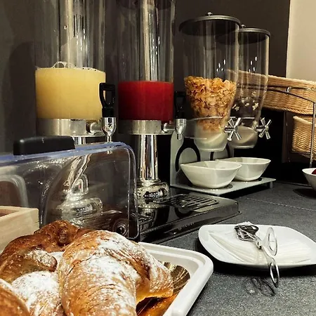 Le Muse Ρέτζιο ντι Καλάμπρια